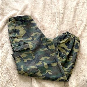 Camo pants